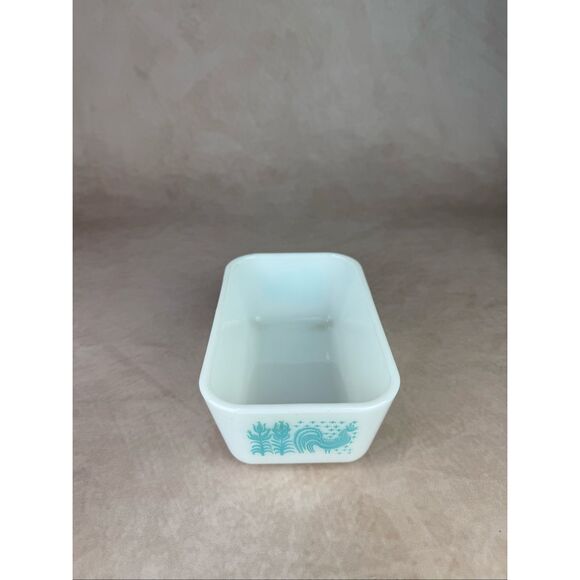 Vintage Pyrex Refrigerator Dish Amish Butterprint 0502 1.5 Pt No Lid - Picture 2 of 7